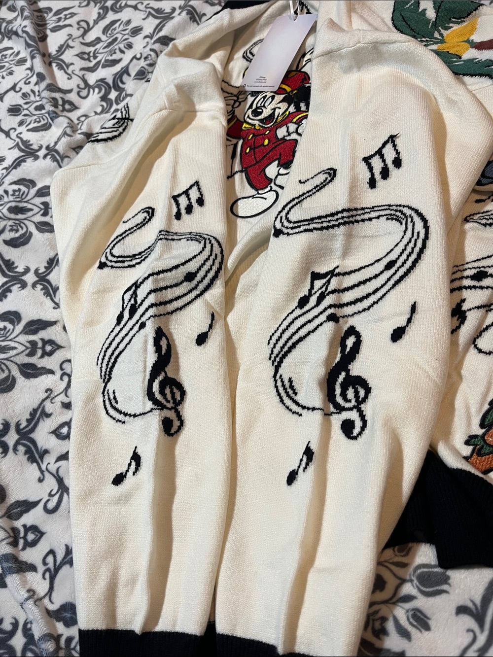Boxlunch Disney 100 Musical Characters Cream and Black Embroidery Cardigan - Picture 10 of 11